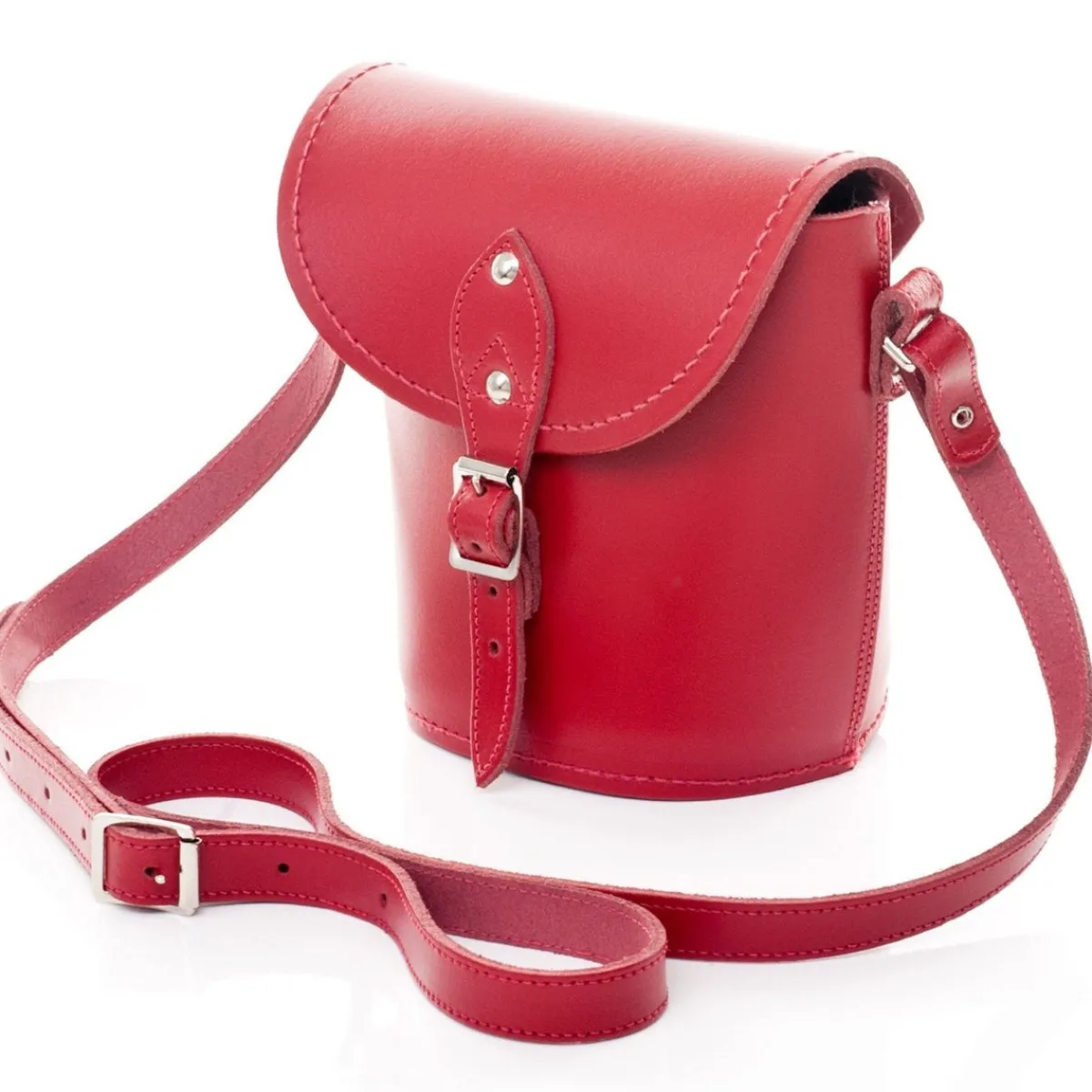 Zatchels Handmade Leather Barrel Bag - Red>Women Barrel Bags