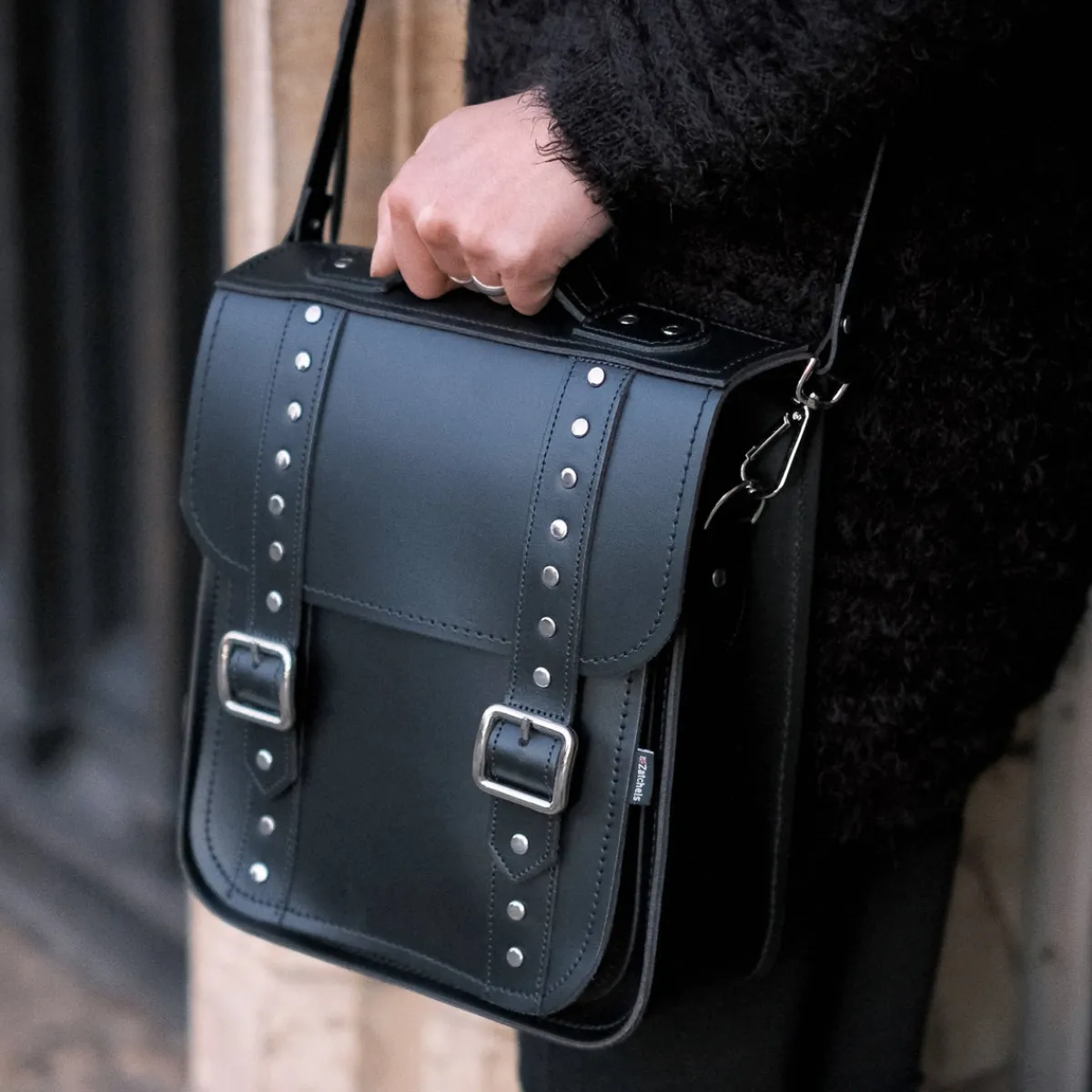 Zatchels Handmade Leather City Backpack - Black Gothic Studded><noscript><img width=