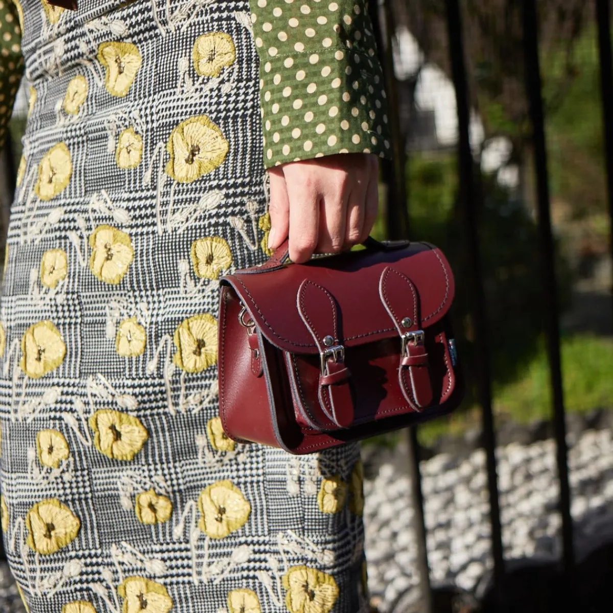 Zatchels Handmade Leather Micro Satchel - Chestnut><noscript><img width=