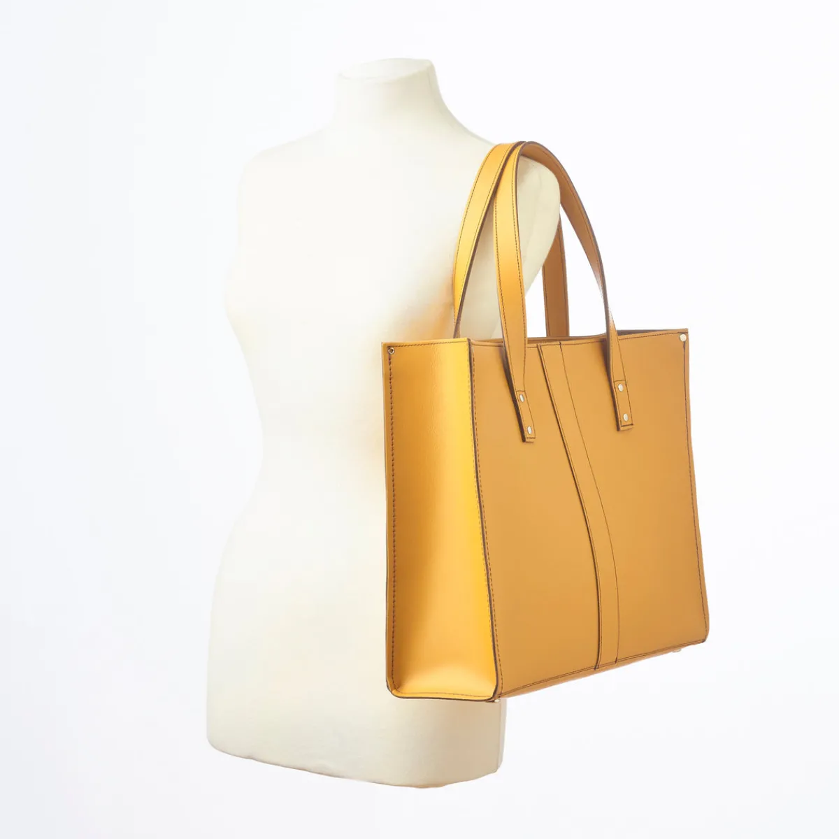 Zatchels Handmade Leather Shopper - Yellow Ochre><noscript><img width=