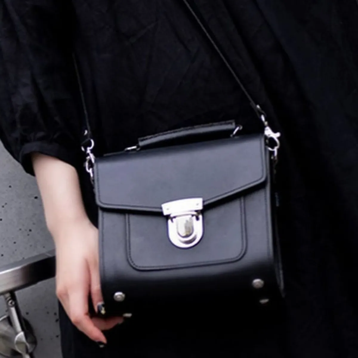 Zatchels Handmade Leather Sugarcube Handbag - Black><noscript><img width=