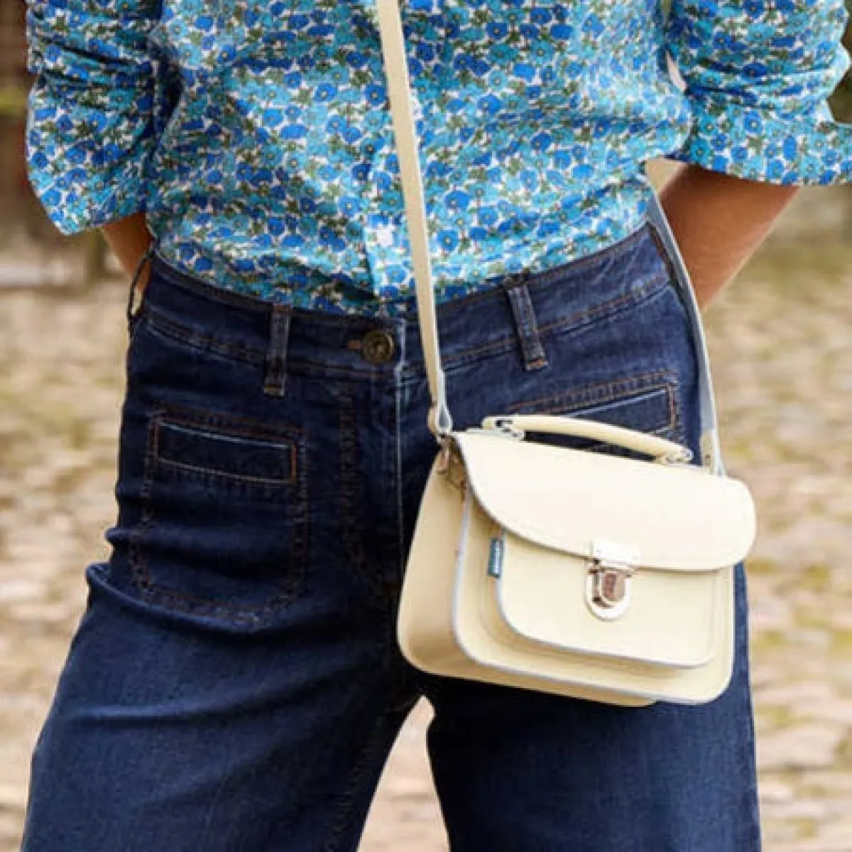 Zatchels Luna Handmade Leather Bag - Cream><noscript><img width=