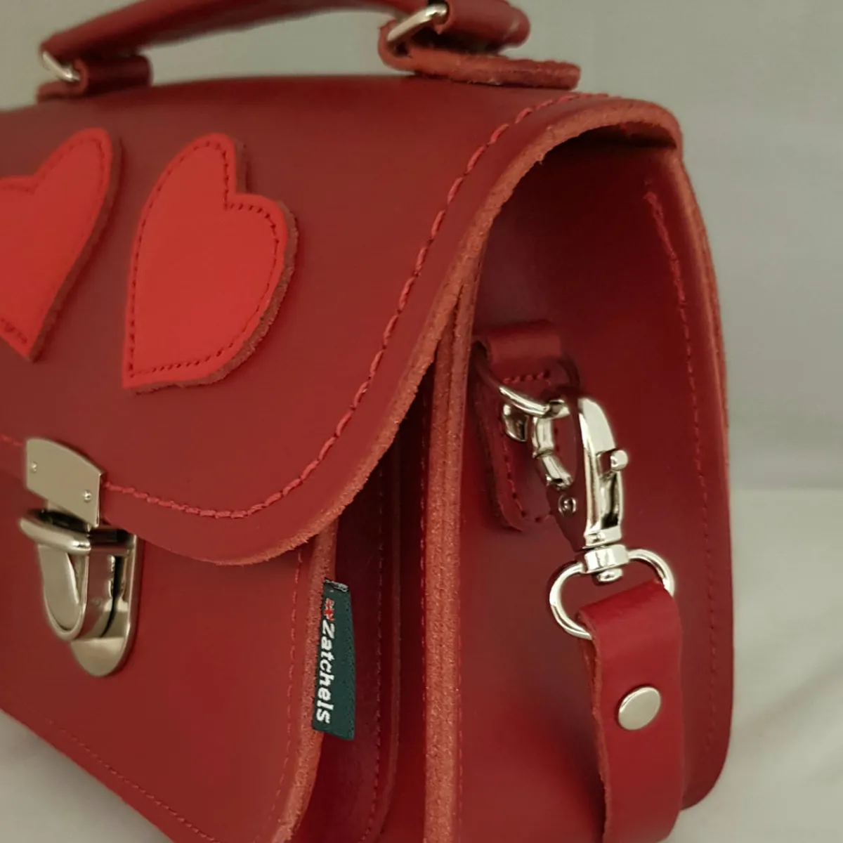 Zatchels Luna Handmade Leather Bag - Love Hearts- Red><noscript><img width=