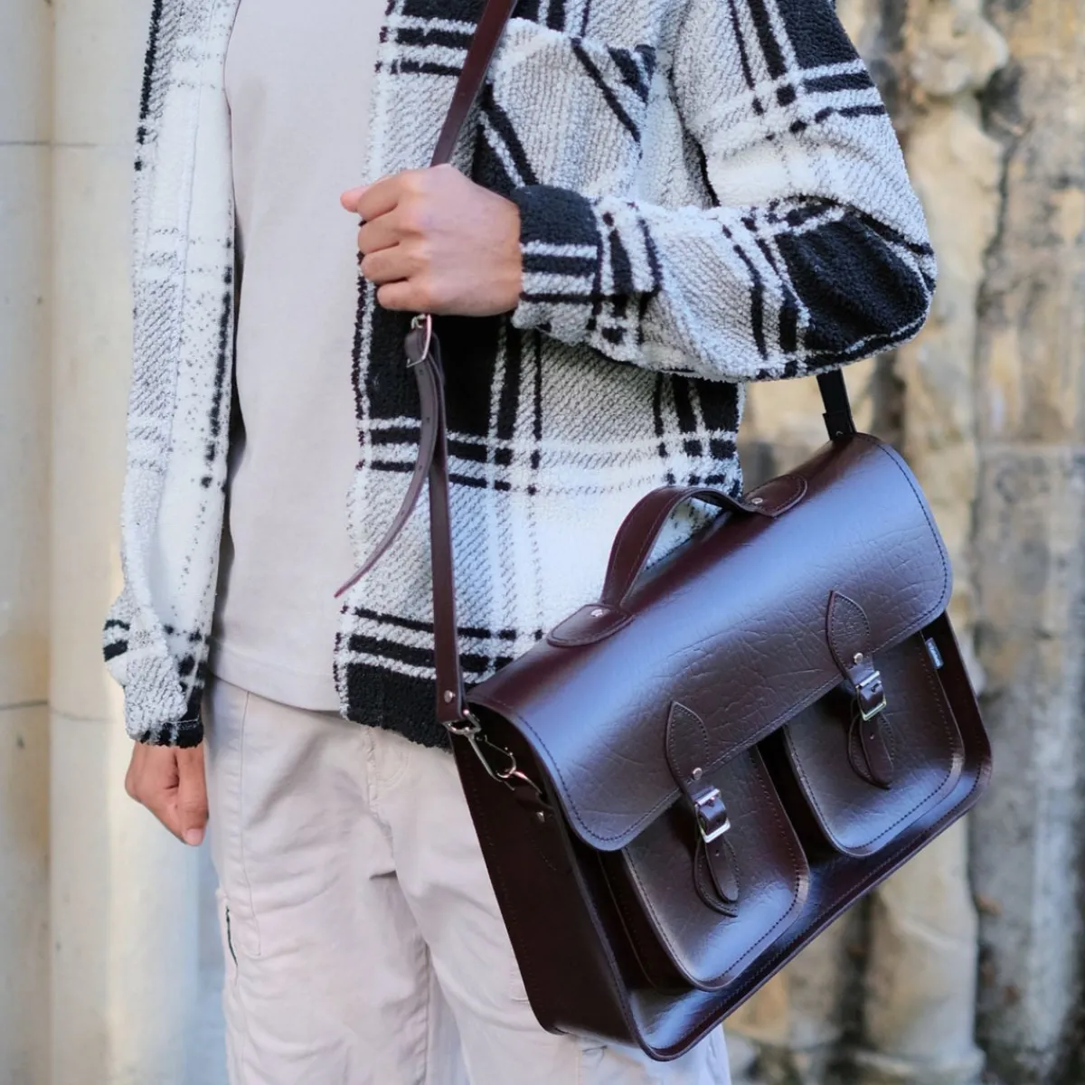 Zatchels Twin Pocket Executive Handmade Leather Satchel - Marsala Red><noscript><img width=